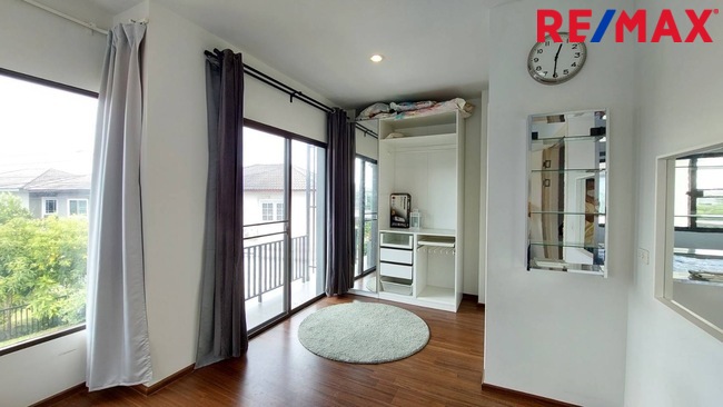 ขายบ้านสวยหลังริม เนื้อที่ 58.9 ตรว. ทำเลดี ติดพุทธมณฑลสาย5