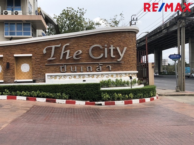 ขายบ้านเดี่ยว บรมราชชนนี โครงการเดอะซิตี้ปิ่นเกล้า หลังมุม หน้าบ้านไม่ชนใคร