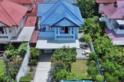 บ้านเดี่ยว รัตนาธิเบศร์ ใกล้รถไฟฟ้า 2 สาย รีโนเวทใหม่ทั้งหลัง มณียา ท่าอิฐ พร้อมอยู่ทันที ทำเลดี เหมาะสำหรับอยู่อาศัยหรือทำ Home Office ราคาสุดคุ้ม