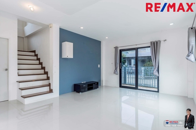 ขายบ้านพุทธบูชา36 สรัญทรไพรเวท(หลังมุม วิวสวน) ราคาดีที่สุดในโครงการ 3.59 ล้าน ติดอู่รถเมย์สาย75