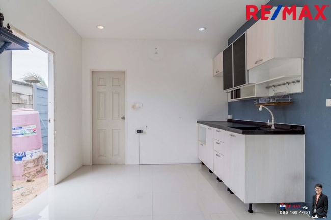 ขายบ้านพุทธบูชา36 สรัญทรไพรเวท(หลังมุม วิวสวน) ราคาดีที่สุดในโครงการ 3.59 ล้าน ติดอู่รถเมย์สาย75