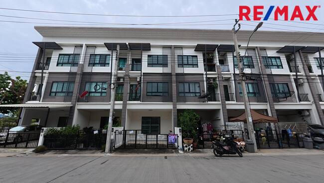 ขายทาวน์โฮมทุ่งครุหมู่บ้านคาซ่าซิตี้ประชาอุทิศ90 ราคาดีที่สุดในทำเลประชาอุทิศ90 3 ชั้นพิเศษเพียง 2.65 ล้านบาท