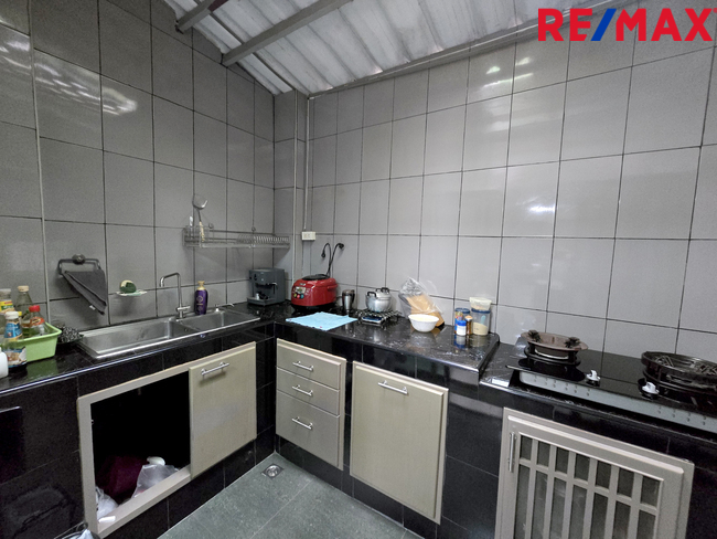 ขายทาวน์โฮม 3 ชั้น เดอะคอนเนค อัพ 3 วงแหวน-บางแค ใกล้ MRT หลักสอง และเดอะมอลล์ไลฟ์สโตร์ บางแค