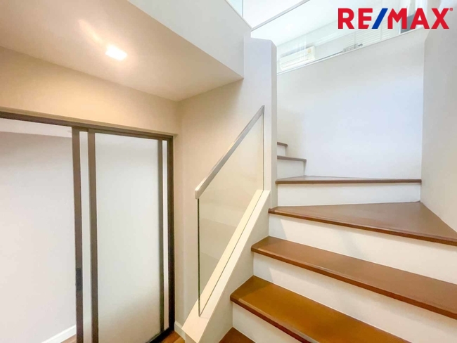 The Terrace รามอินทรา65 ทาวน์โฮม3ชั้น (ซอยถนอมมิตร)