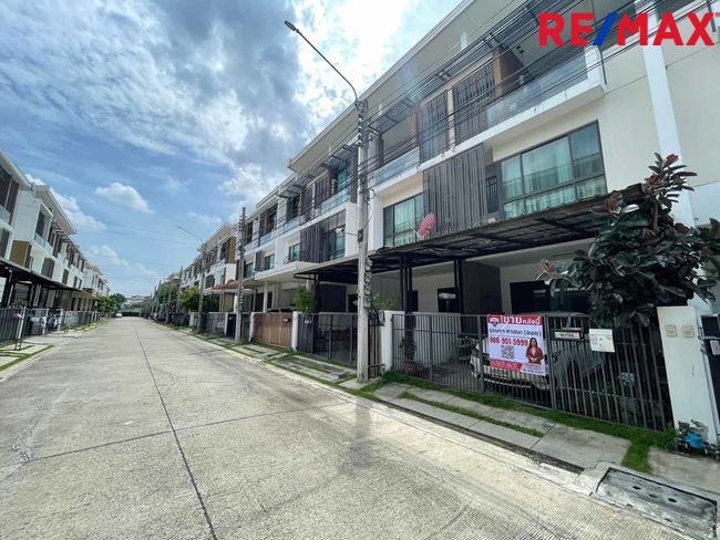 The Terrace รามอินทรา65 ทาวน์โฮม3ชั้น (ซอยถนอมมิตร)