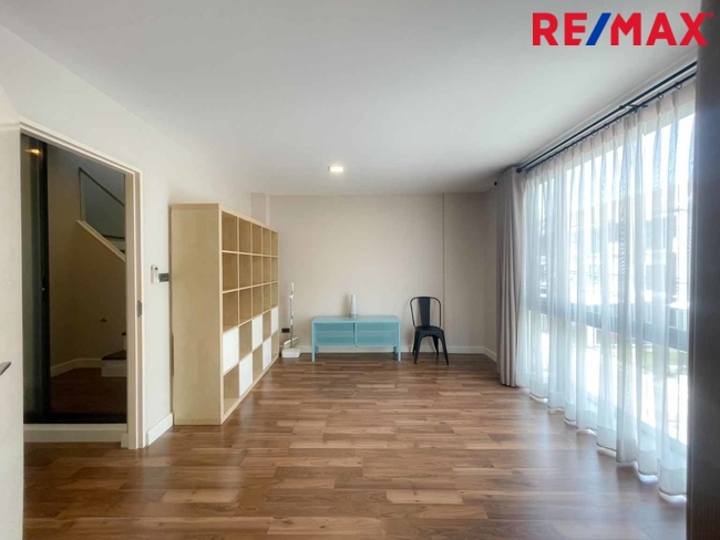 The Terrace รามอินทรา65 ทาวน์โฮม3ชั้น (ซอยถนอมมิตร)