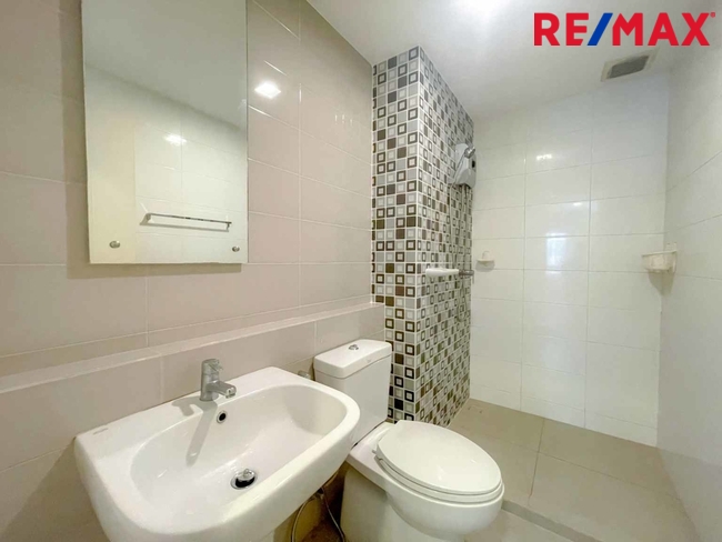 The Terrace รามอินทรา65 ทาวน์โฮม3ชั้น (ซอยถนอมมิตร)