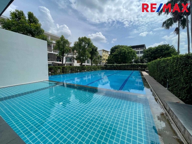 The Terrace รามอินทรา65 ทาวน์โฮม3ชั้น (ซอยถนอมมิตร)