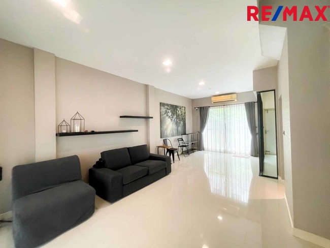 The Terrace รามอินทรา65 ทาวน์โฮม3ชั้น (ซอยถนอมมิตร)