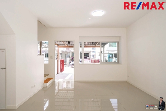 ขายบ้านพุทธบูชา บ้านใหม่1พุทธบูชา36(หลังมุม วิวสวน) สภาพดี รีโนเวทใหม่ ราคาดีที่สุดในโครงการ 3.19 ล้าน ติดอู่รถเมล์สาย75