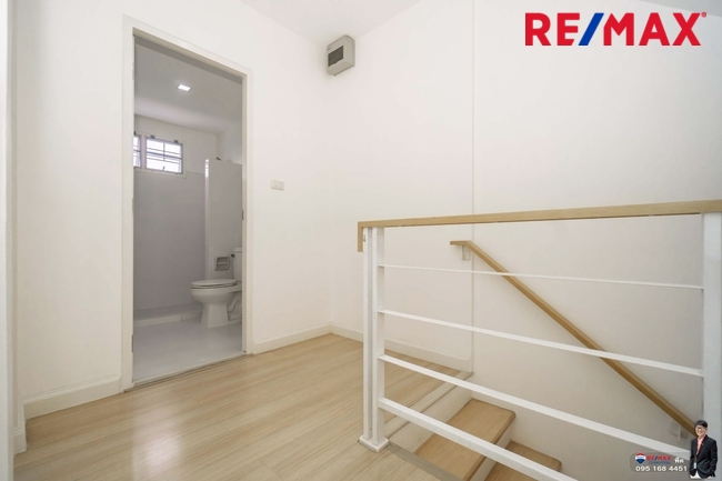 ขายบ้านพุทธบูชา บ้านใหม่1พุทธบูชา36(หลังมุม วิวสวน) สภาพดี รีโนเวทใหม่ ราคาดีที่สุดในโครงการ 3.19 ล้าน ติดอู่รถเมล์สาย75