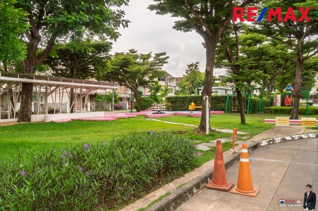 ขายบ้านพุทธบูชา บ้านใหม่1พุทธบูชา36(หลังมุม วิวสวน) สภาพดี รีโนเวทใหม่ ราคาดีที่สุดในโครงการ 3.19 ล้าน ติดอู่รถเมล์สาย75