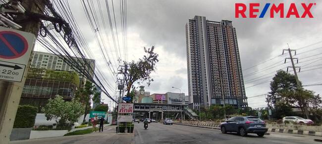 ขาย Lumpini Place Rama3 - Charoen Krung (ลุมพินี เพลส พระราม 3-เจริญกรุง) ติดกับสำนักงานเขตบางคอแหลม ใกล้ห้าง เทอร์มินอล21 พระราม 3 เดินเพียง8นาที ปรับปรุงใหม่พร้อมอยู่