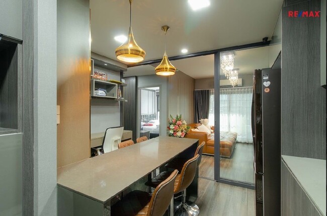 ขาย คอนโด ไอดีโอ สาทร วงเวียนใหญ่ 2 Bedroom ถ.กรุงธนบุรี ใกล้ BTS วงเวียนใหญ่