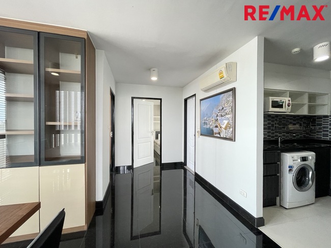 Condo for rent, Bangkok Feliz Sukhumvit 69 BTS พระโขนง คลองเตย 2 ห้องนอน ราคาดี ห้องมุม พร้อมแต่งสวย Built-in และเฟอร์นิเจอร์วัสดุอย่างดี