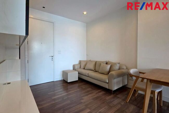 (มาใหม่! รูปเยอะ ) The Room Sukhumvit 62 (45 ตร.ม. 1 ห้องนอน ราคาดี! ที่สุดในโครงการ ตร.ม. ละเพียง (111,xxx Baht/sq.m.) หรือ "เพียง 4,990,000 บาท" เท่านั้น