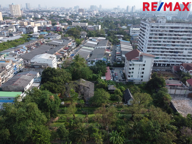 ขาย ที่ดิน พิบูลสงคราม 21 แยก 1 เนื้อที่ 1-0-59 ไร่ หรือ ซอยจามจุรี ใกล้ท่าน้ำนนท์ ใกล้ตลาด ประชาราษฎร์ เพียงตารางวาละ 29,000 บาท