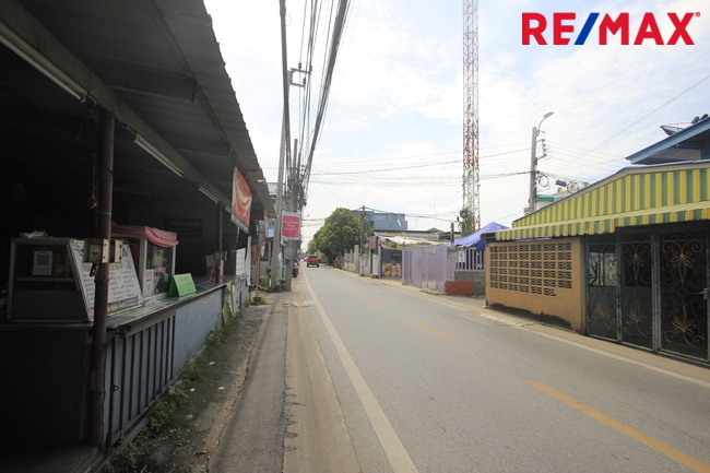 ขายที่ดินประชาอุทิศ 69 แยก 16-6 สุขสวัสดิ์ 64 ที่ดินถมแล้ว สร้างบ้าน 47วา ใกล้มหาวิทยาลัยเทคโนโลยีพระจอมเกล้าธนบุรี ขายถูก 1.9 ล้านบาท