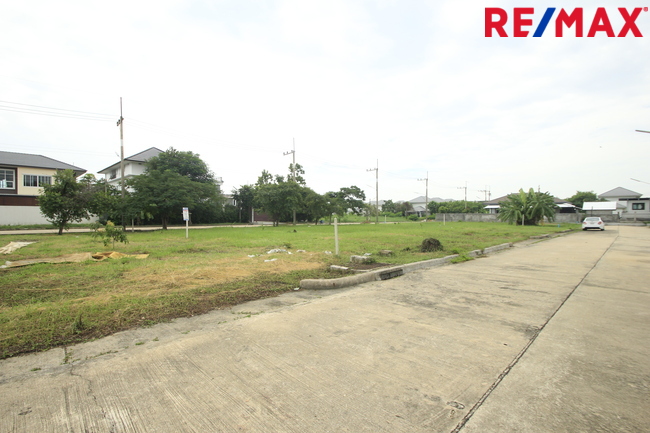 ที่ดินพระราม2 สารินซิตี้บ้านเมฆา โรงเรียนอัสสัมชัญพระราม2 วัดพันท้ายนรสิงห์ ที่ดินสร้างบ้านติดถนนเมน2ด้าน 241.9 ตร.ว ขายต่ำกว่าราคาประเมินกรมที่ดิน