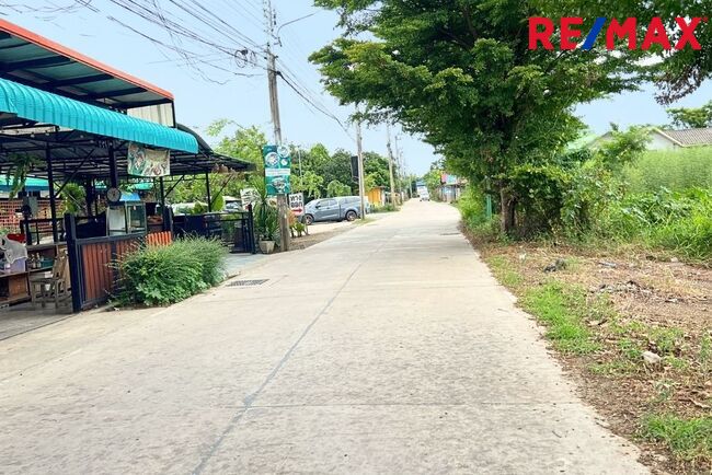 ขายที่ดิน ซอยวัดลาดปลาดุก ถนนกาญจนาภิเษก ถนนเลียบคลองบางไผ่ 1 ไร่ 2 งาน ราคาถูก