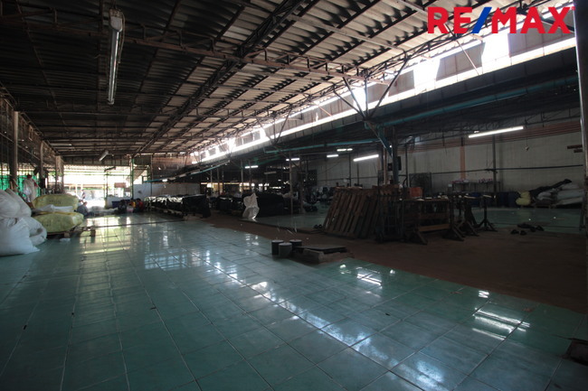 ขาย โกดัง บางกระดี่ 43 พระราม 2 มีใบอนุญาต ร.ง. 4 ที่ดินแปลงใหญ่ 21 ไร่