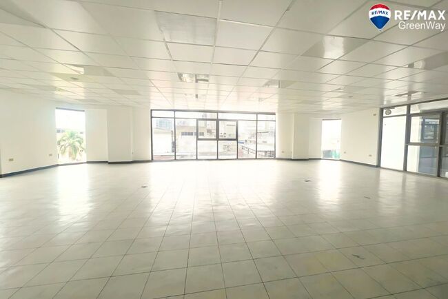 Office for rent ให้เช่า สำนักงาน เจริญนคร คลองสาน ใกล้ ICON Siam มีที่จอดรถ